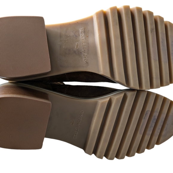 BERNARDO Salerno Lace-Up/Elastic Lug Sole Boot Tobacco Split Suede...Size 11 - Picture 7 of 10